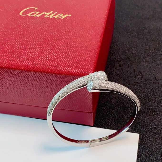Car bracelet 001 - Image 9