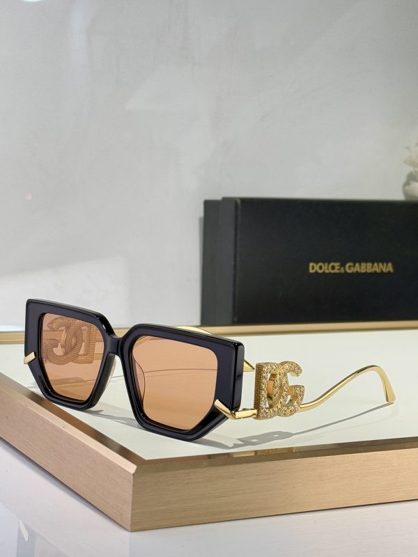 D*G Eyewear SIZE: 52-16-140