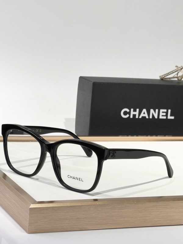 CC* Eyewear SIZE: 53-17-140