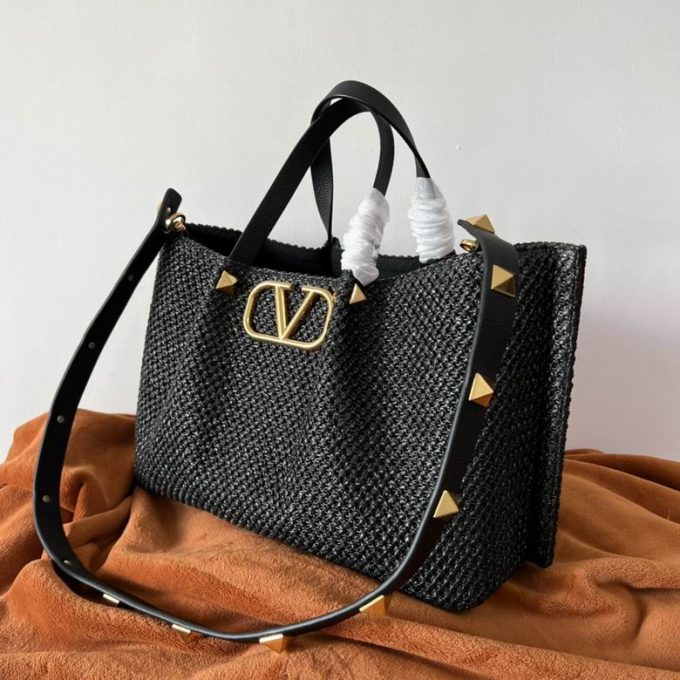 Van women tote bag size: 35X25X17cm