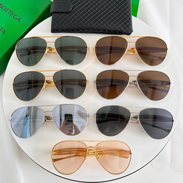 BOTTEG* VENE*A Eyewear SIZE: 64-13-135
