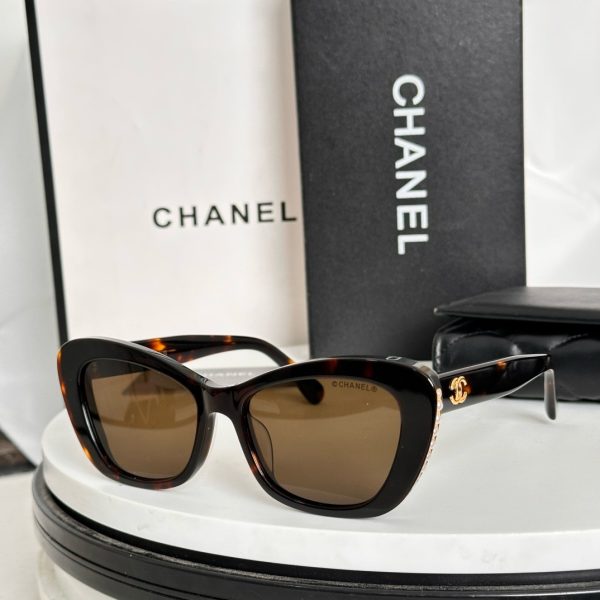 CC* Eyewear SIZE: 55-18-140