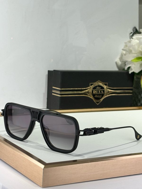 D*TA Eyewear SIZE: 995-30-125
