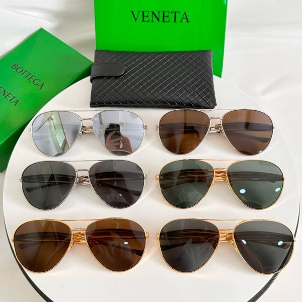 BOTTEG* VENE*A Eyewear SIZE: 64-13-135
