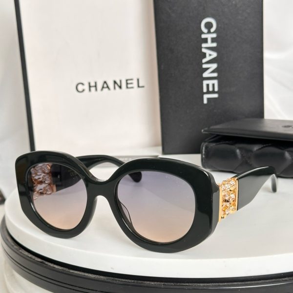 CC* Eyewear SIZE: 54-18-140