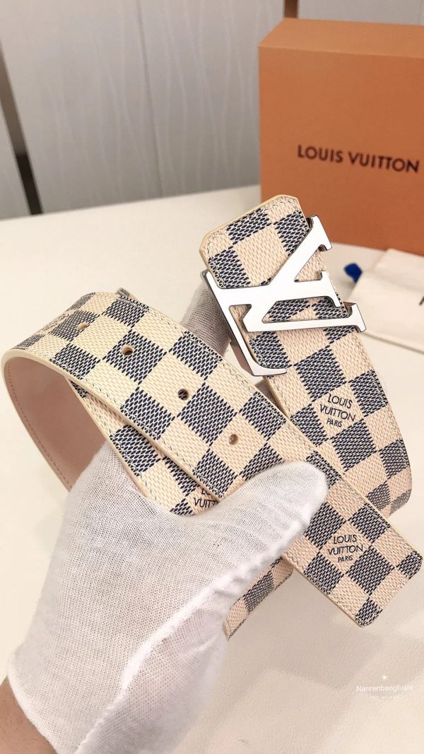 Classic Silver Buckle White Plaid Men's Belt