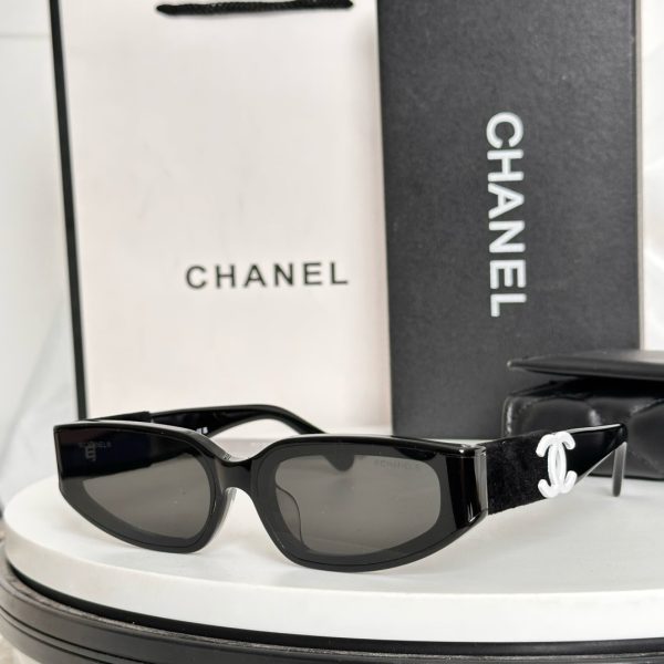 CC* Eyewear SIZE: 66-14-145