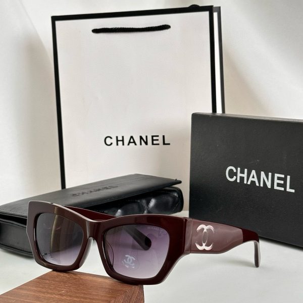 CC* Eyewear SIZE: