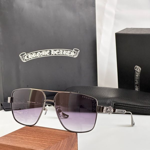 CHROM* HEARTS Eyewear SIZE: