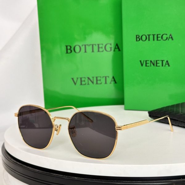 BOTTEG* VENE*A Eyewear SIZE: 55-21-140