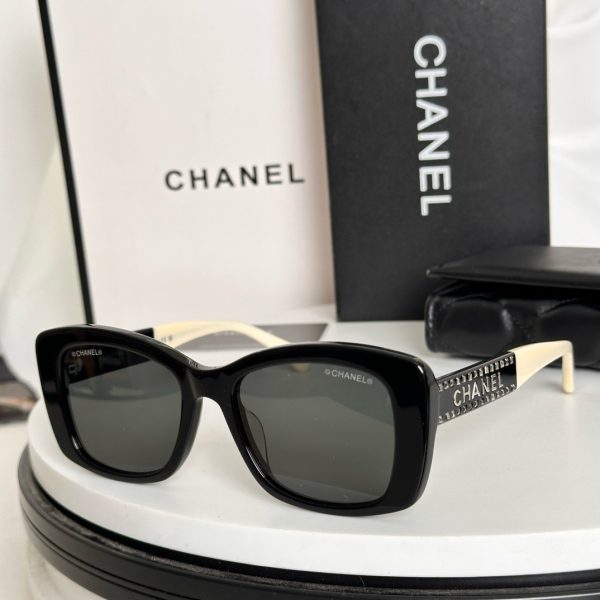 CC* Eyewear SIZE: 54-19-145