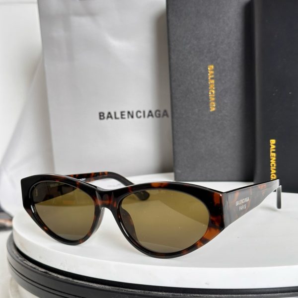 BALE**IAGA Eyewear SIZE: 60-17-145