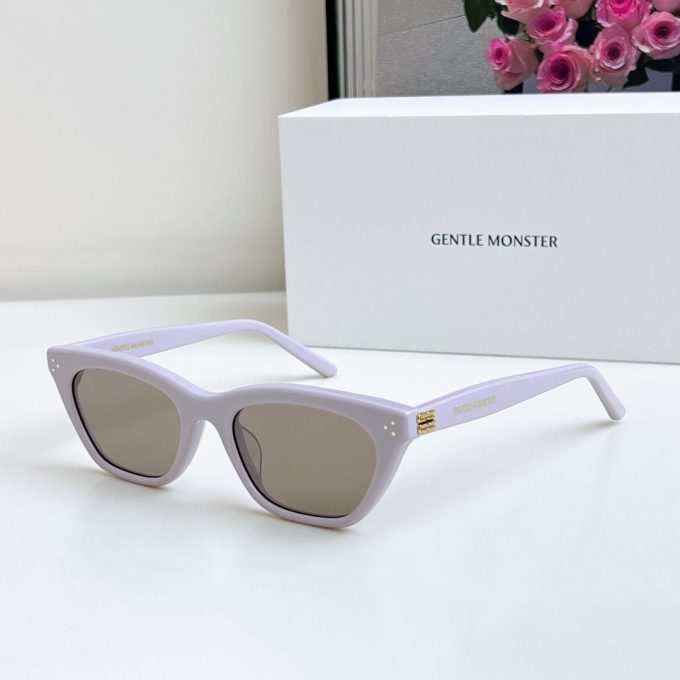 GENTLE MONSTE* Eyewear SIZE: 52-20-147 - Image 2