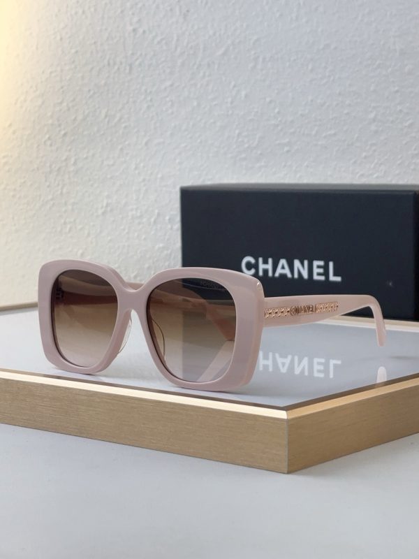 CC* Eyewear SIZE: 53-18-145