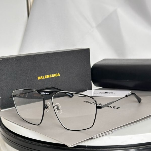 BALE**IAGA Eyewear SIZE: 61-15-145