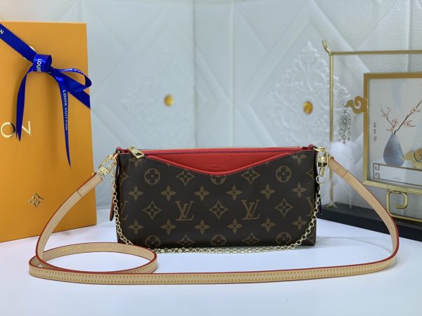 5 Color 41638 Handbag