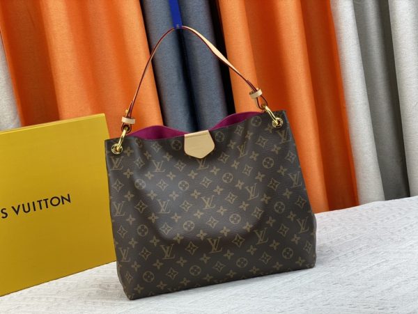 44045 43704 43701Handbag 30×9.5X29Cm