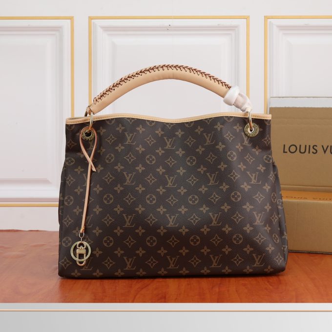 N41174 M40249 N40253 M44869 Handbag 46 X 32 X 24Cm
