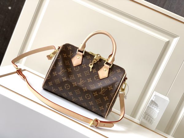40390 Woman Handbag 25X19X15Cm