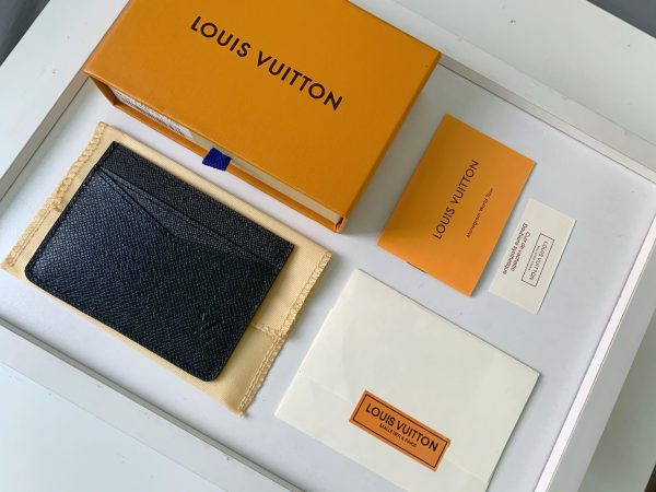 11 Color M60166 Card Holder 7.5X12Cm