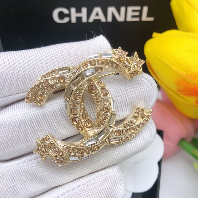 cc Brooch - Image 2