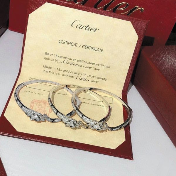 Car Bracelet 006