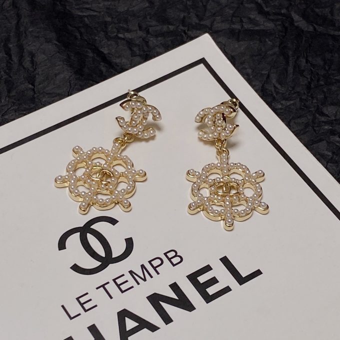 cc Earrings - Image 4