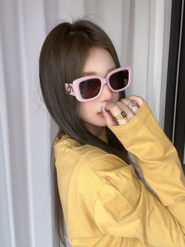 CC* Eyewear SIZE: 53-19-145