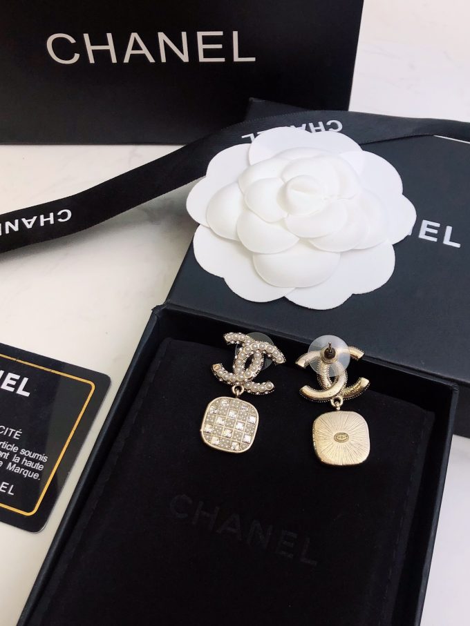 cc Earrings - Image 3