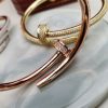 Car Bracelet 008