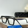 CC* Eyewear SIZE: 52-17-145