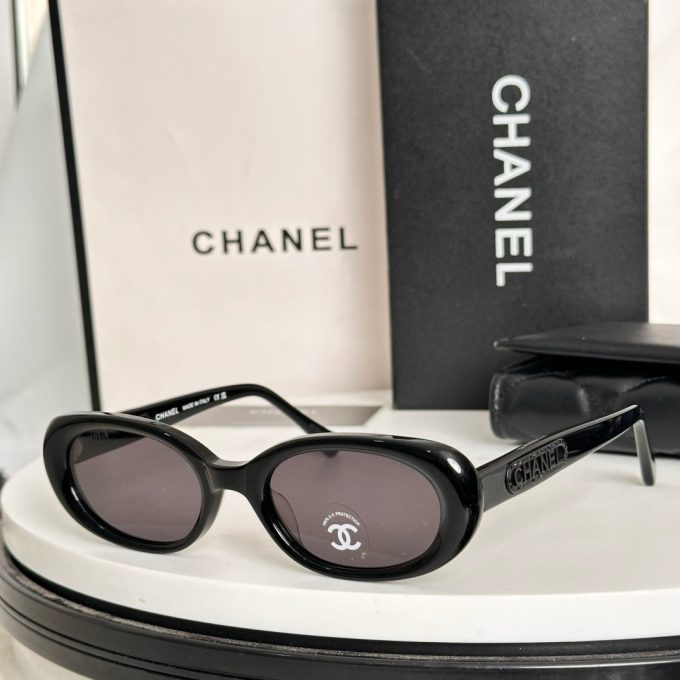 CC* Eyewear SIZE: 52-20-145 - Image 2