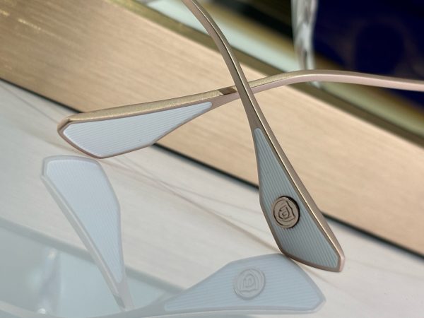 D*TA Eyewear SIZE: 995-30-125