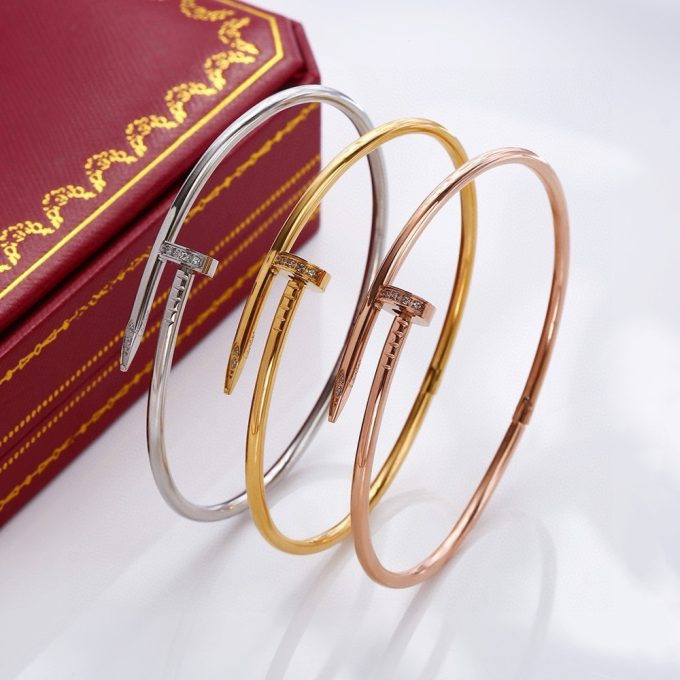 Car bracelet 002