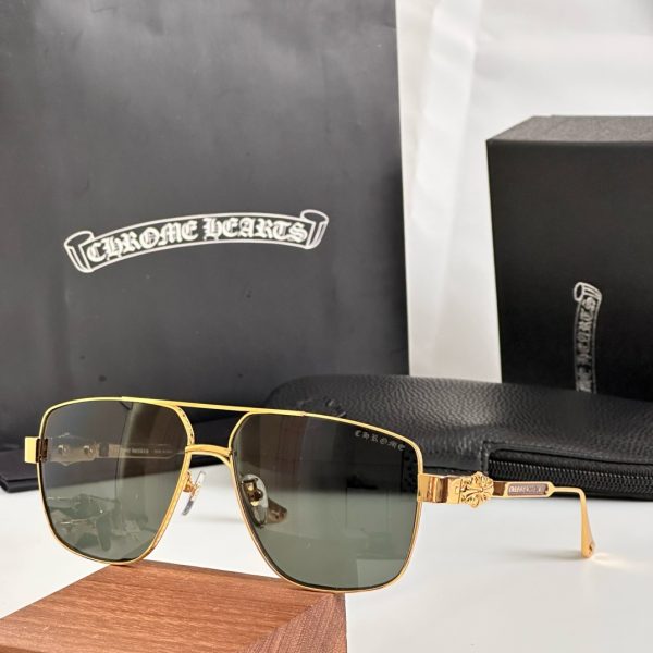 CHROM* HEARTS Eyewear SIZE: