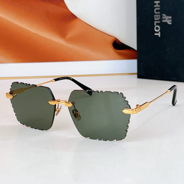 HUBL*T Eyewear SIZE: 61-15-145