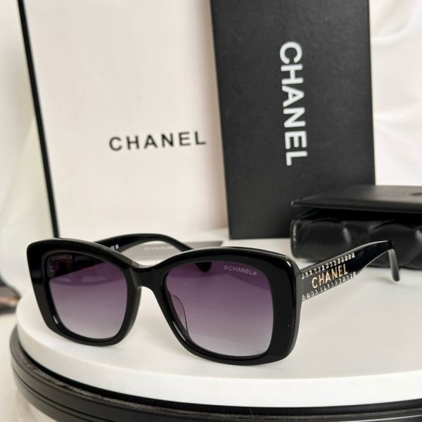 CC* Eyewear SIZE: 54-19-145