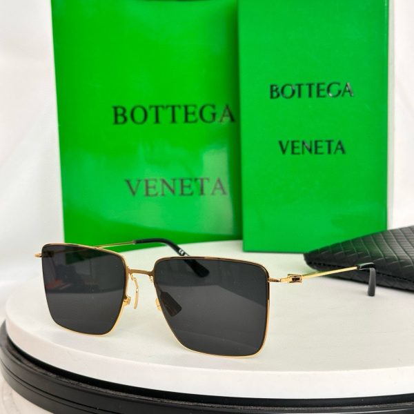 BOTTEG* VENE*A Eyewear SIZE: 58-17-145