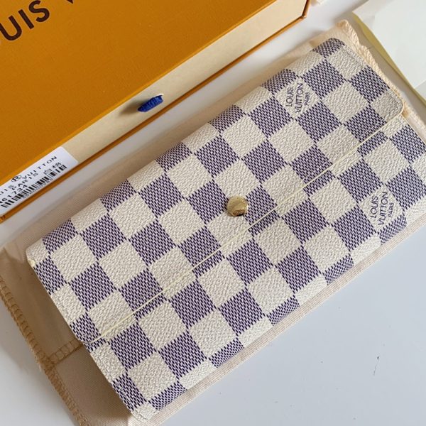8 Color M61734 Wallet 10X19Cm