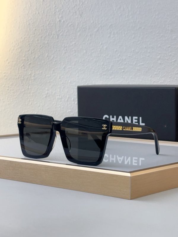 CC* Eyewear SIZE: 53-21-140