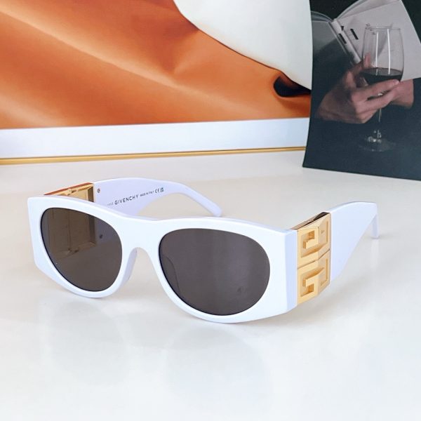 GIVENCH* Eyewear SIZE: 56-18-125