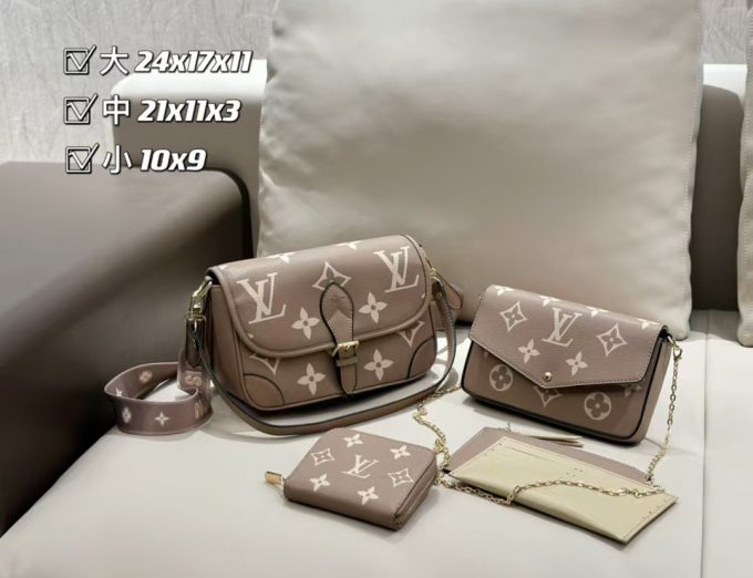 Bags Set-Size 24X17X11Cm,21X11X3Cm,10X9Cm - Image 2