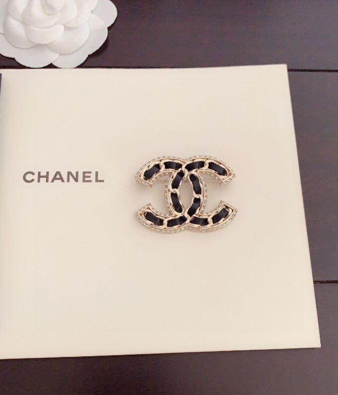 CC new arrival brooch 002 - Image 3