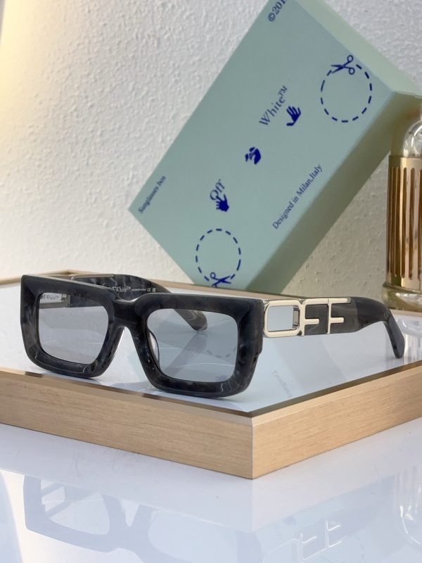 OFF WHI*E Eyewear SIZE: 53-22-145