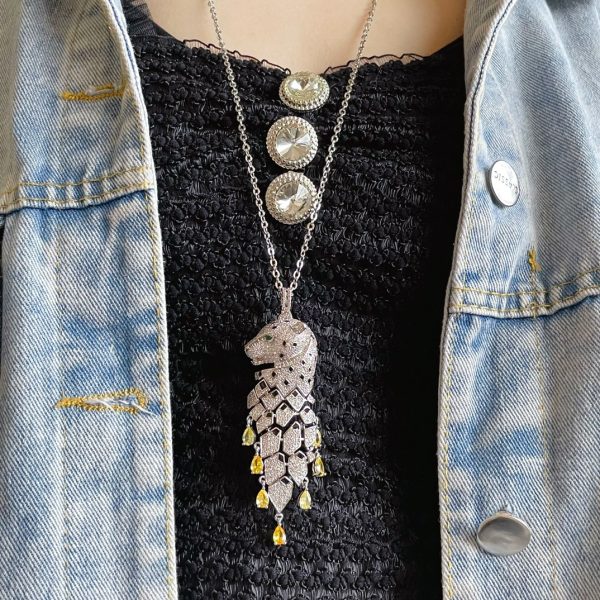 Car Necklace 025