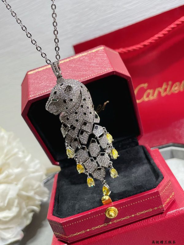 Car Necklace 025