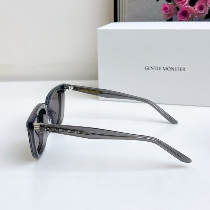 GENTLE MONSTE* Eyewear SIZE: 62-18-148 - Image 4