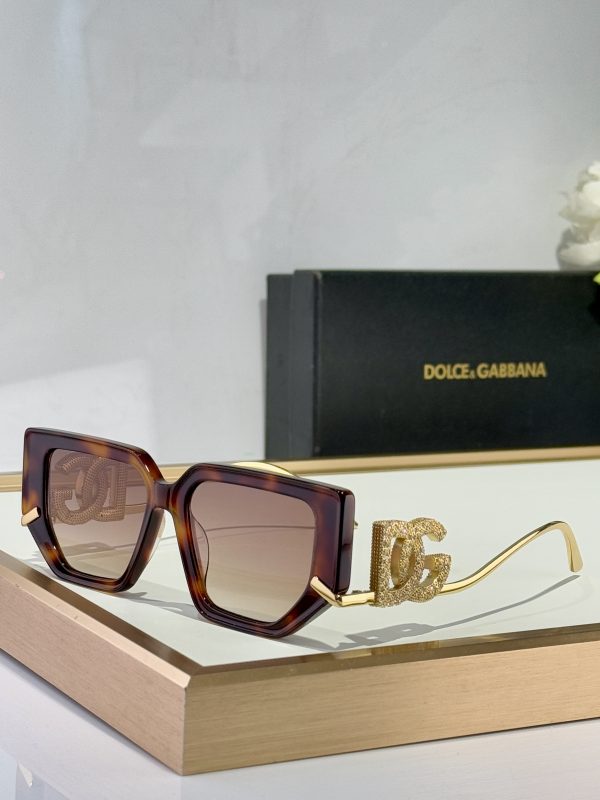 D*G Eyewear SIZE: 52-16-140