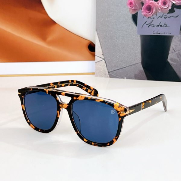 DAVID BECKHA* Eyewear SIZE: 56-17-145