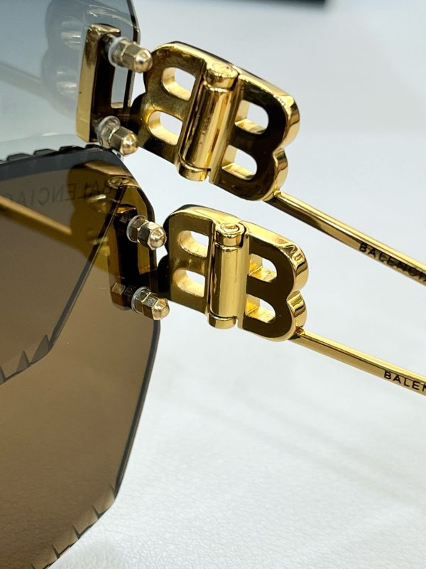 BALE**IAGA Eyewear SIZE: 62-15-140
